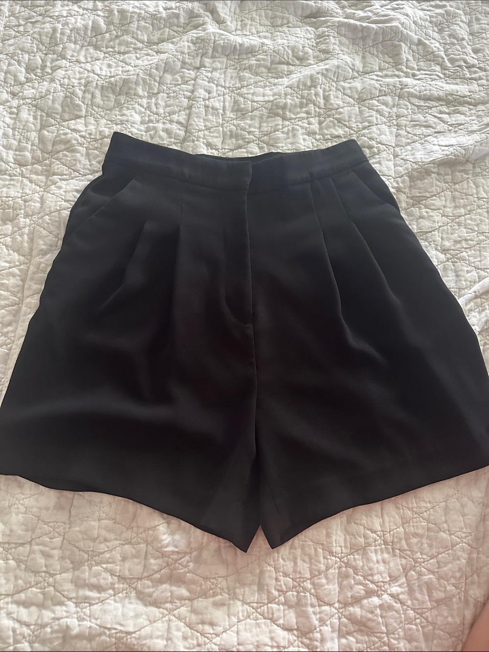 H&M Black Pleated High-Waist Bermuda Shorts